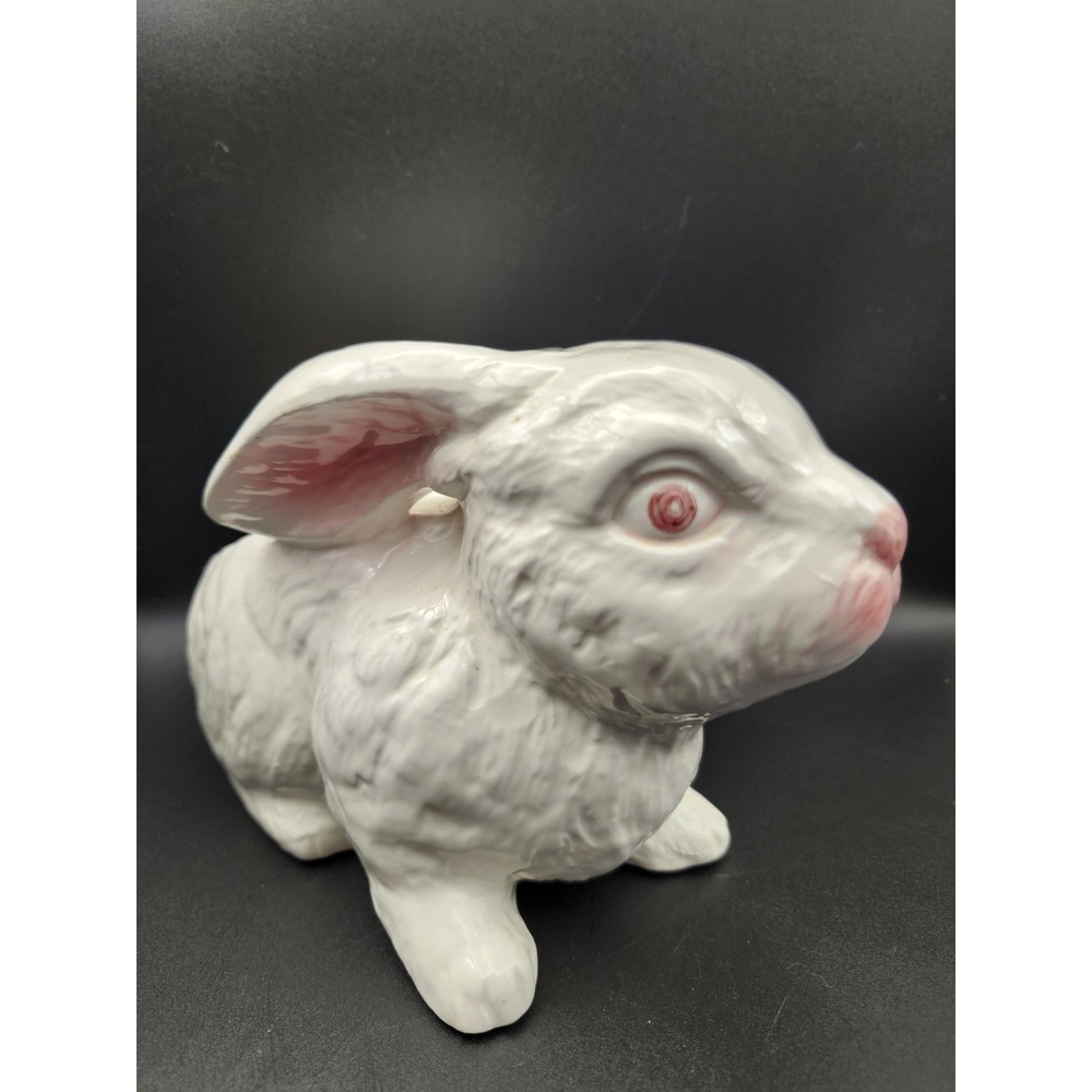 Vintage Lefton Ceramic Rabbit Planter. Made In Taiwan Hand Painted